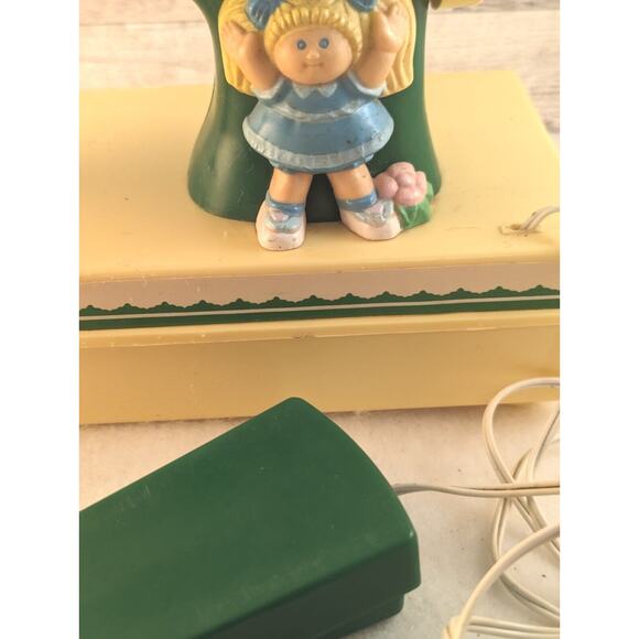 Vintage childs sewing machine Cabbage Patch Collectible Display only - Picture 8 of 8